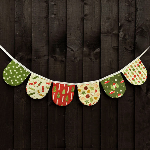 Sew-Your-Own Festive Christmas bunting | craft kit