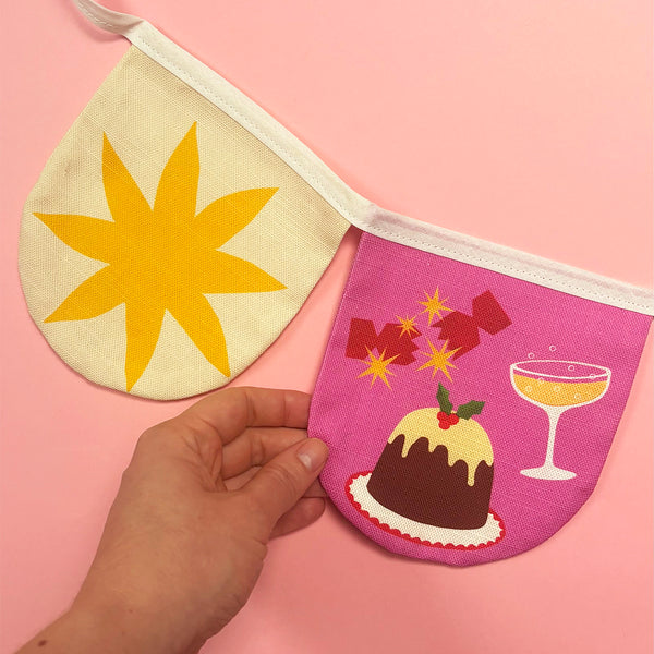 Sew-Your-Own Cosy Christmas bunting | craft kit