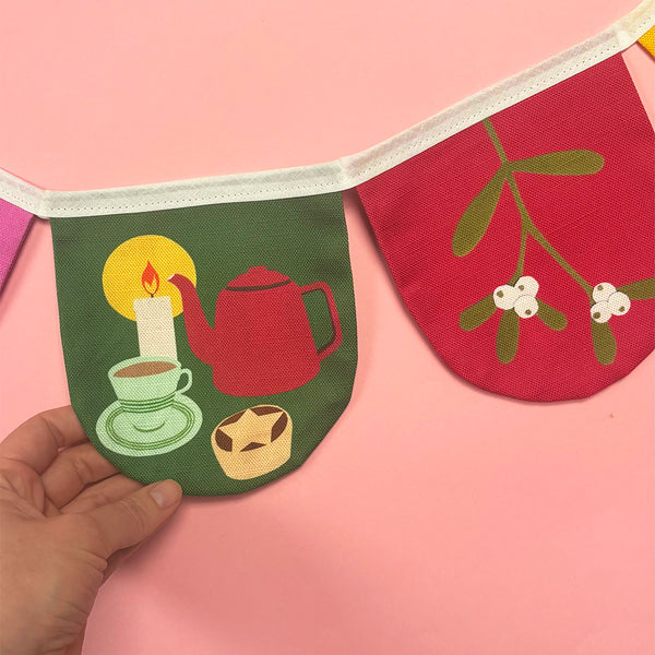 Sew-Your-Own Cosy Christmas bunting | craft kit