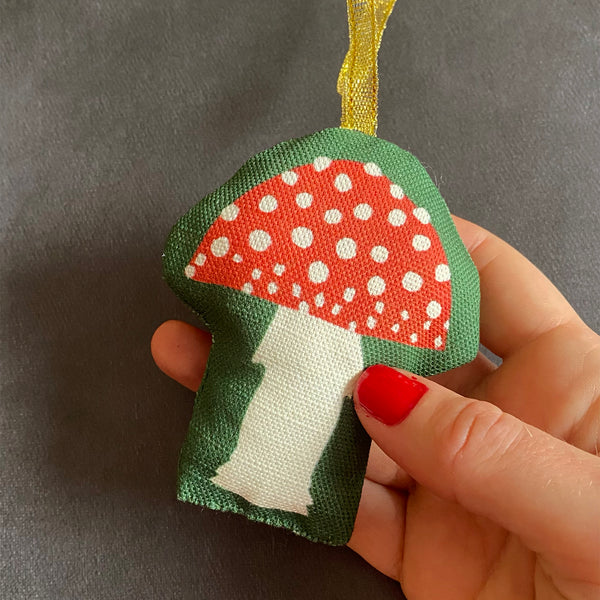 Sew-Your-Own Set of Woodland Tree Decorations | craft kit