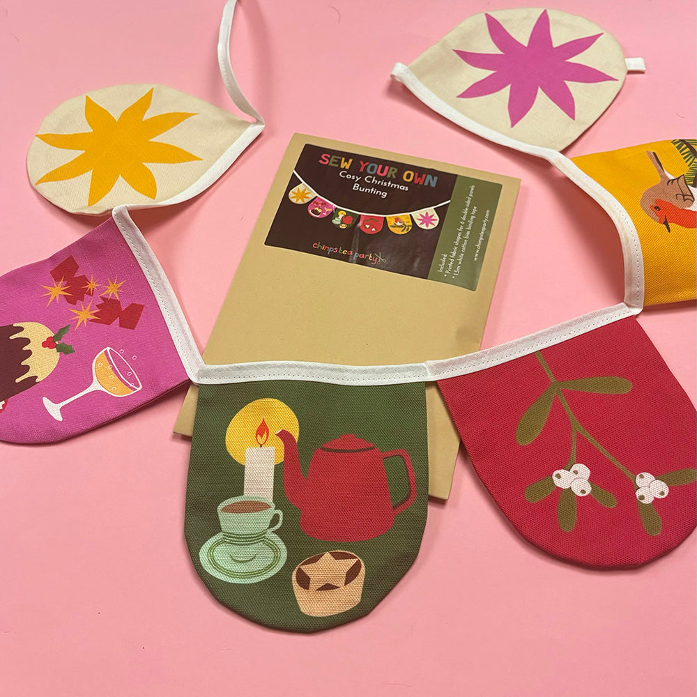 Sew-Your-Own Cosy Christmas bunting | craft kit