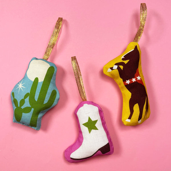 Sew-Your-Own Set of Western Tree Decorations | craft kit