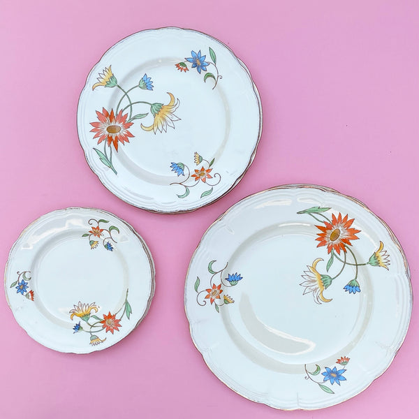 Vintage plates | Alfred Meakin Sunburst design | 1930's floral